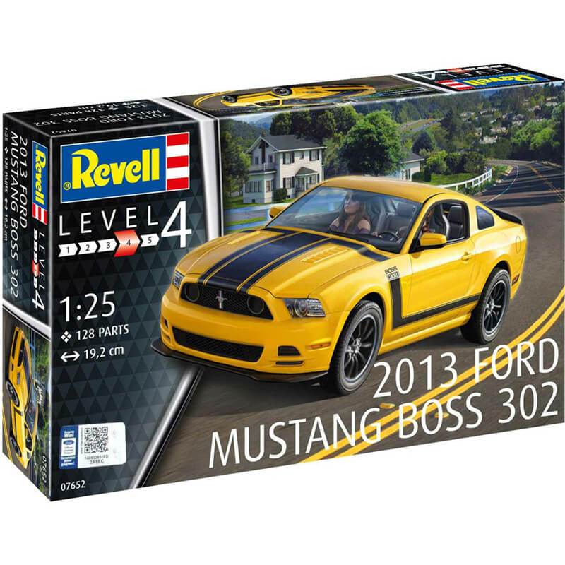Revell R7652 2013 Ford Mustang Boss 302 1:25 Scale Plastic Model Kit