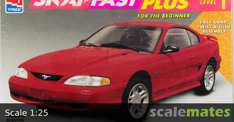AMT 1/25 1996 Ford Mustang GT Snap Fast Plus Plastic Model Kit