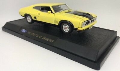 Diecast 1/32 Ford Falcon XB GT Hardtop Yellow Blaze Model Cars Collectible